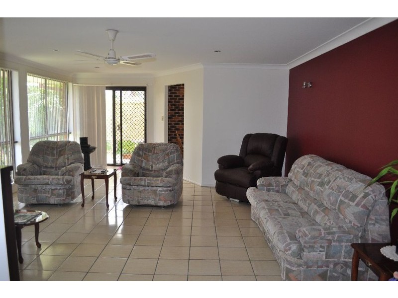 14 Crabbe Street, Woolgoolga NSW 2456