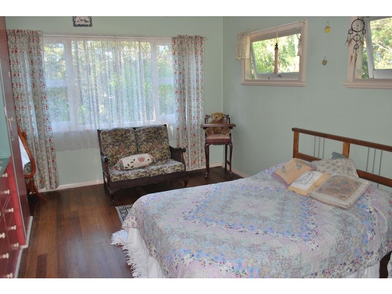 9 Wattle Place, Sandy Beach NSW 2456