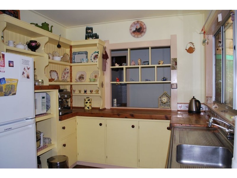 9 Wattle Place, Sandy Beach NSW 2456