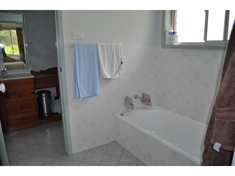 90 Diamond Head Drive, Sandy Beach NSW 2456