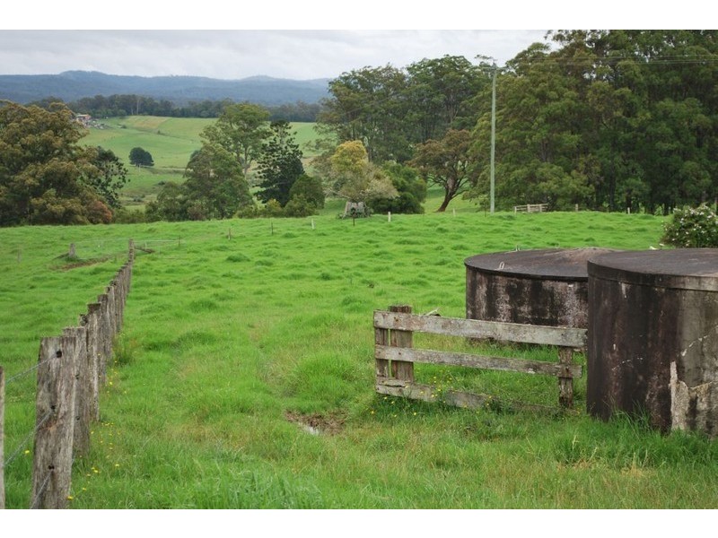 327 Moleton Road, Lowanna NSW 2450