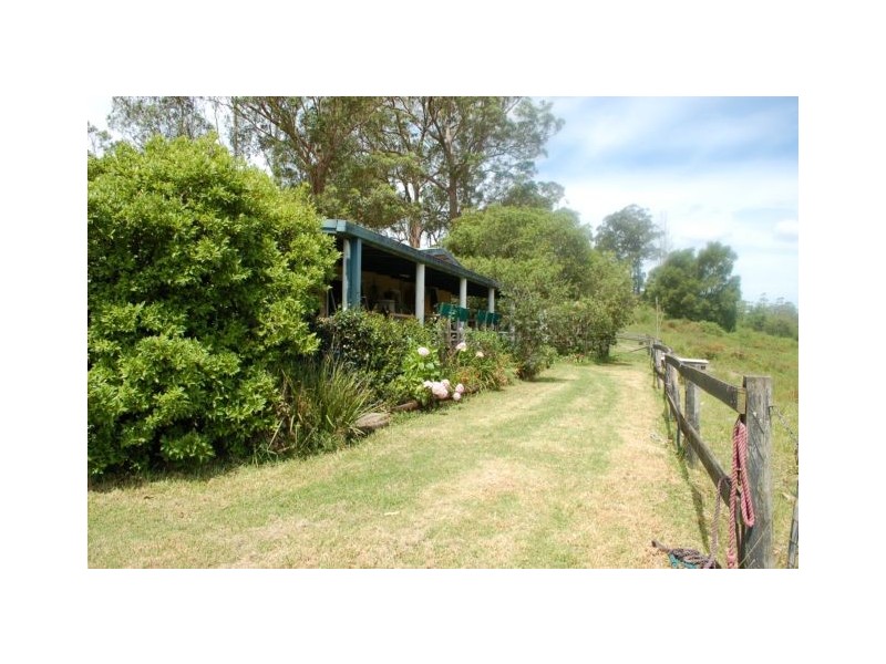 92 Hains Lane Brierfield, Bellingen NSW 2454