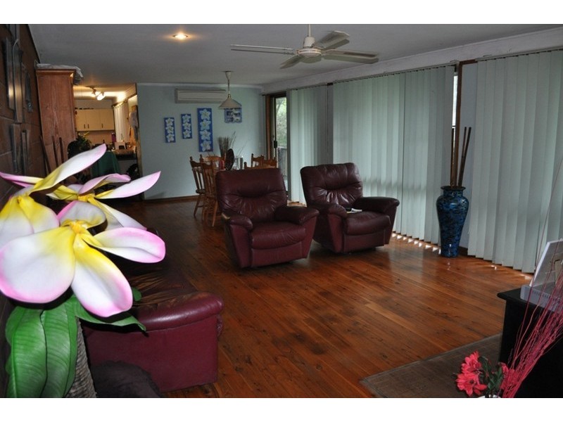 25 Shearer Drive, Woolgoolga NSW 2456