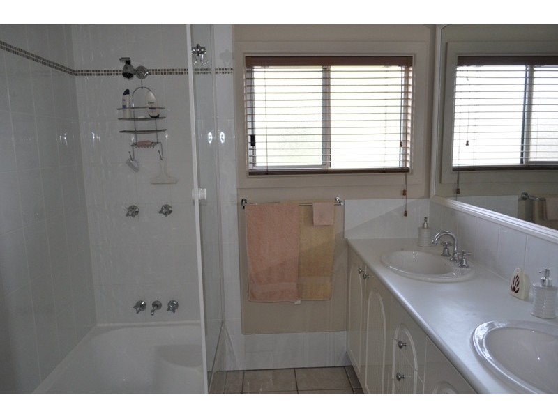 121 Whites Road, Yarranbella NSW 2447