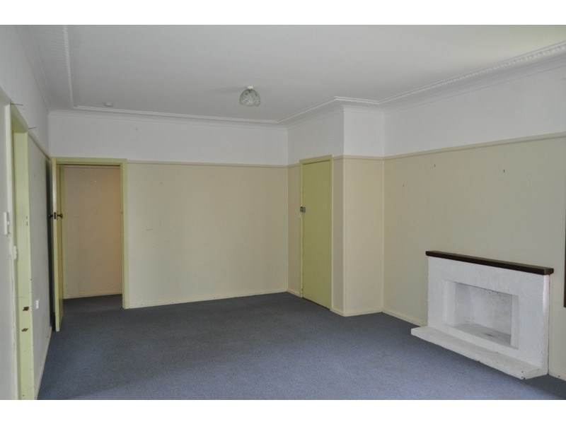 44 East Street, Macksville NSW 2447