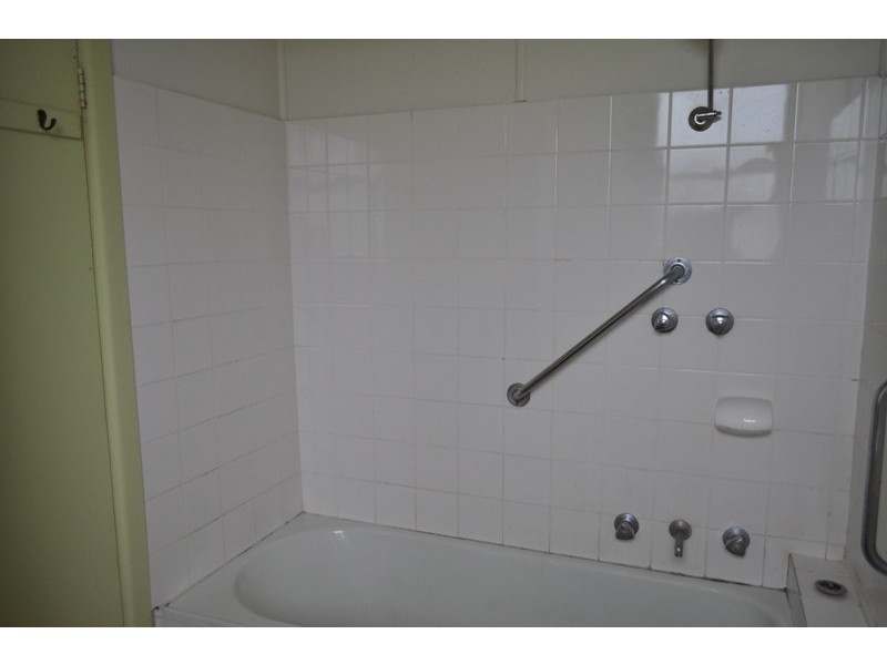 44 East Street, Macksville NSW 2447