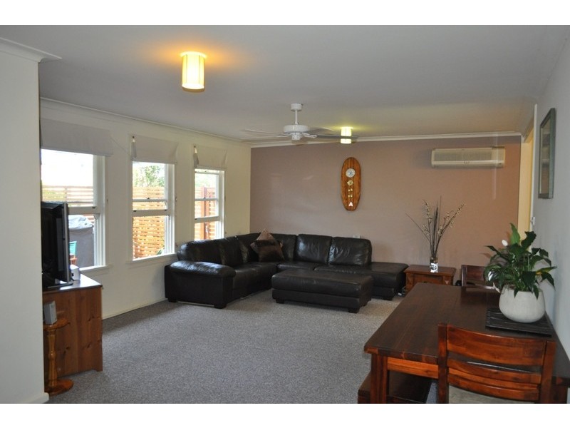 8 Boundary Street, Macksville NSW 2447