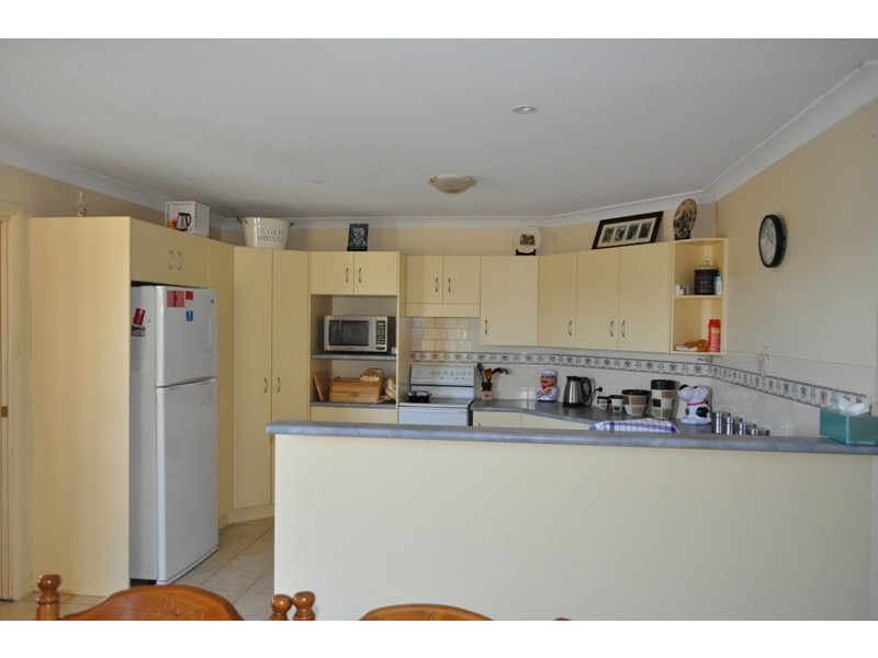 5 Preston Drive, Macksville NSW 2447