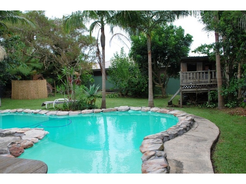 25 Dirrigeree Crescent, Sawtell NSW 2452