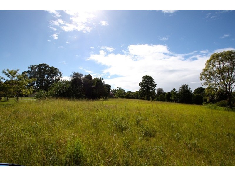 2 Bee Close, Moonee Beach NSW 2450
