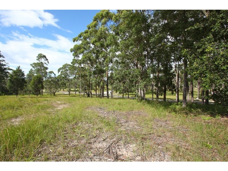 2 Bee Close, Moonee Beach NSW 2450