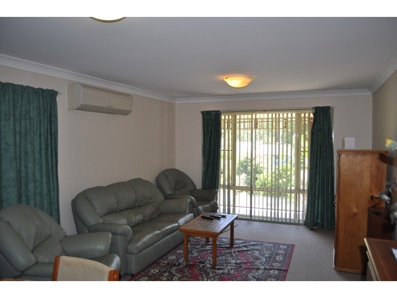 2 Ryan Crescent, Woolgoolga NSW 2456