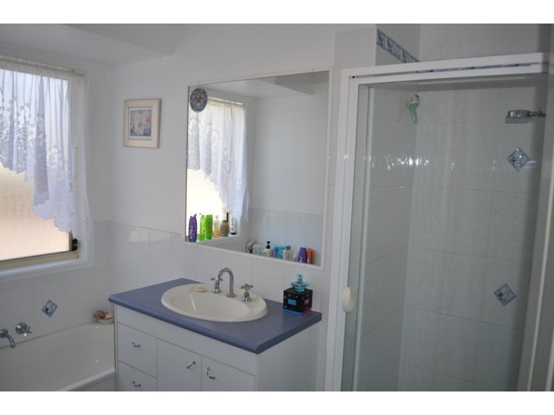 2 Ryan Crescent, Woolgoolga NSW 2456