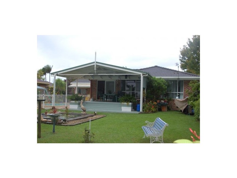 11 Burrawong Parade, Urunga NSW 2455