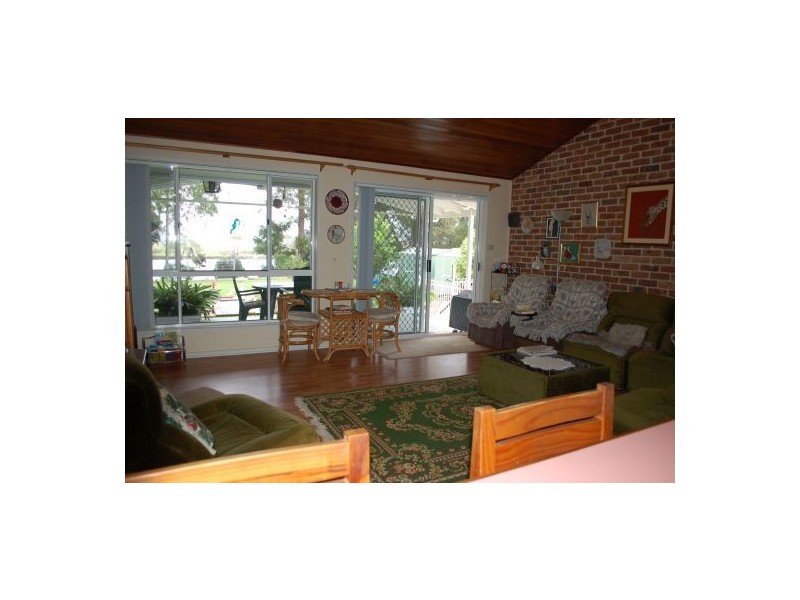 11 Burrawong Parade, Urunga NSW 2455