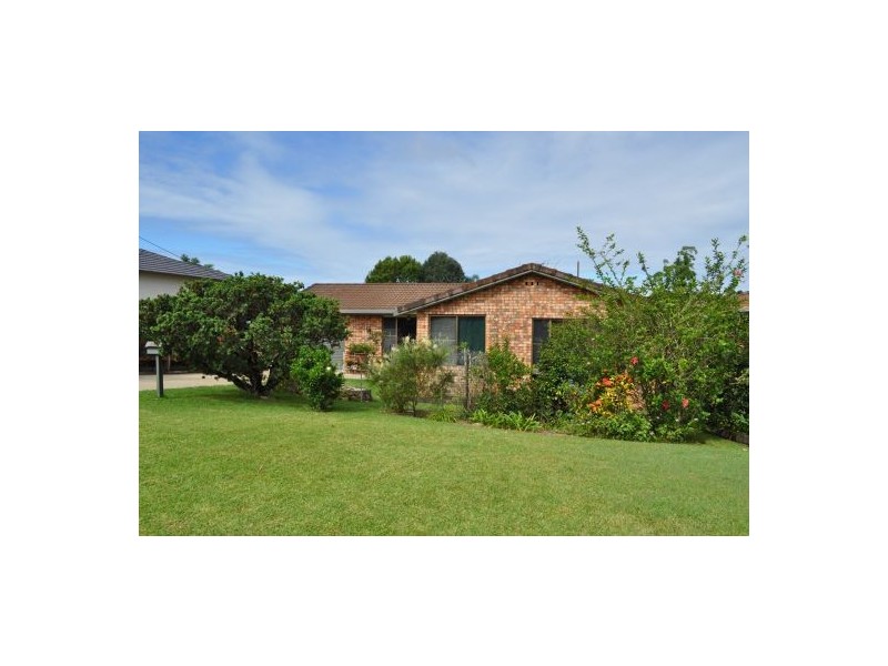 160 Wallace Street, Macksville NSW 2447