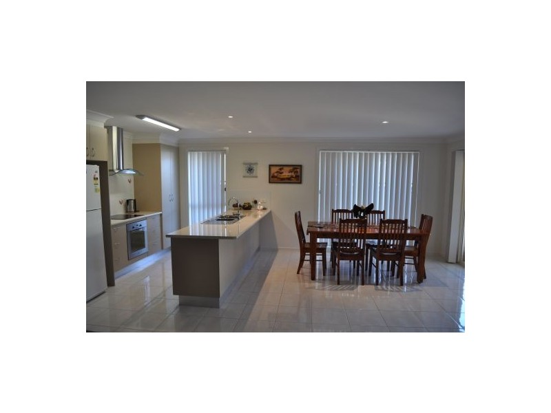 13 Vista Close, Woolgoolga NSW 2456