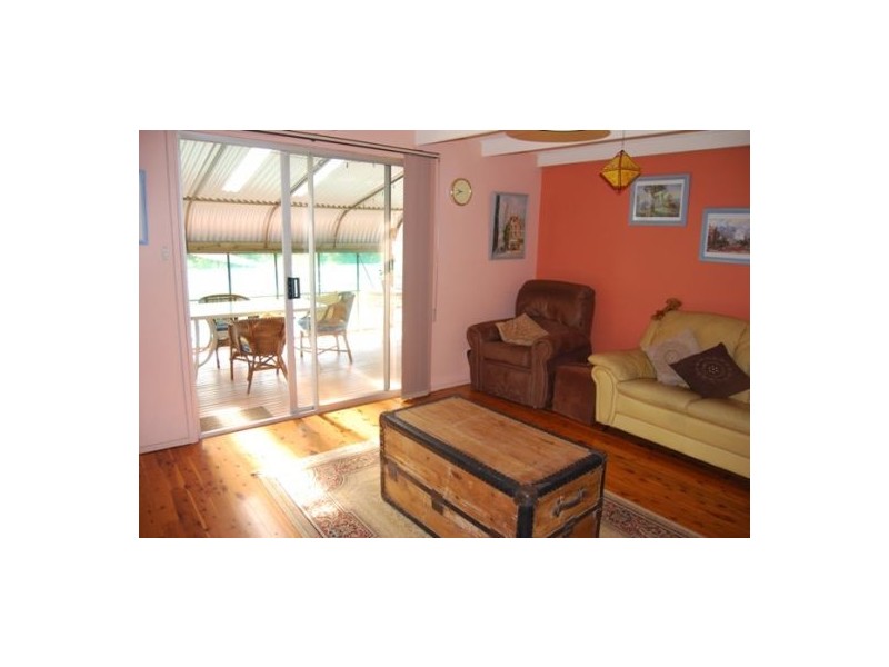 7216 Pacific Highway, Valla NSW 2448