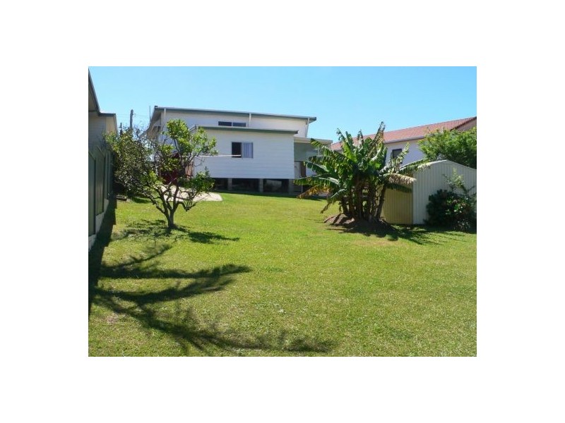 35 High Street, Urunga NSW 2455