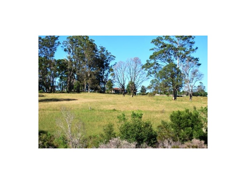 100 Camp Creek Road, Lowanna NSW 2450