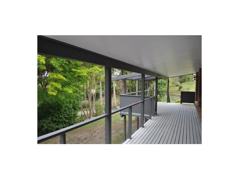 16 Emerald Heights Drive, Emerald Beach NSW 2456