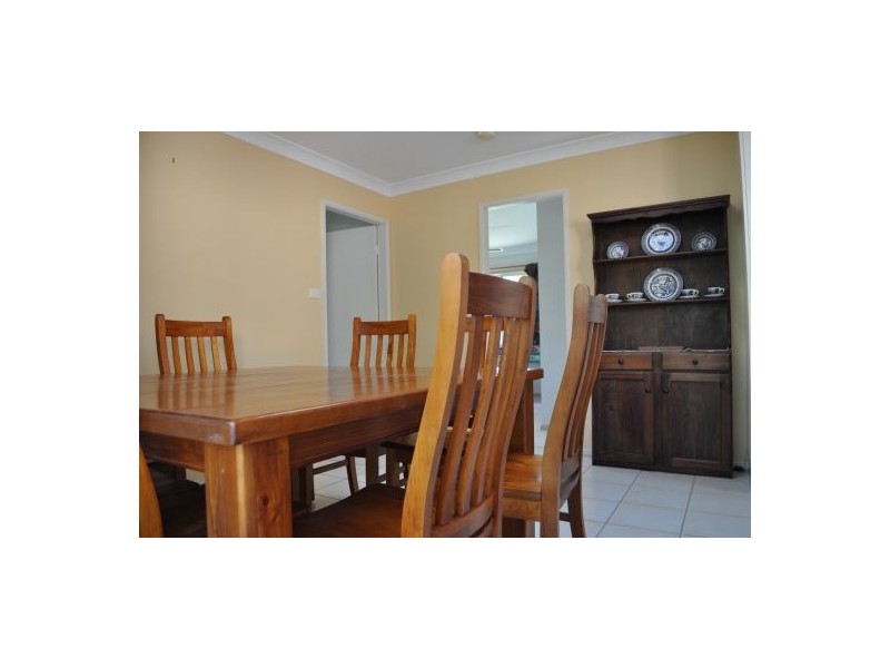 8 Anselmo Close, Emerald Beach NSW 2456