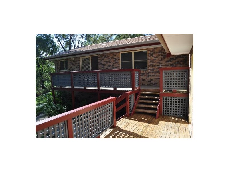 8 Anselmo Close, Emerald Beach NSW 2456