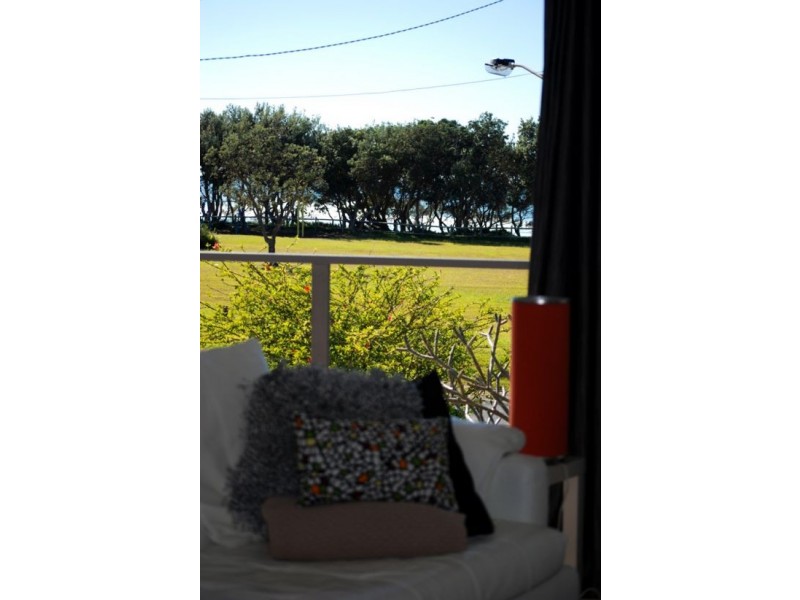 52 Sandy’s Beach Drive, Sandy Beach NSW 2456
