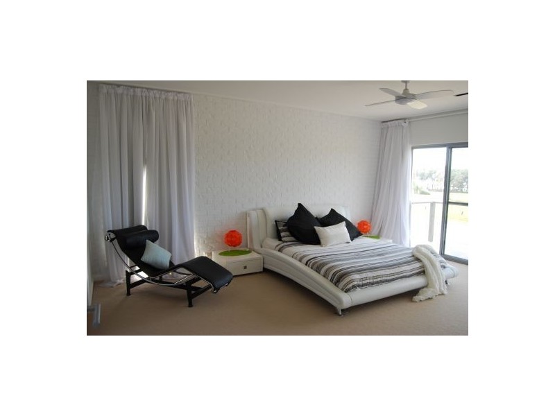 52 Sandy’s Beach Drive, Sandy Beach NSW 2456