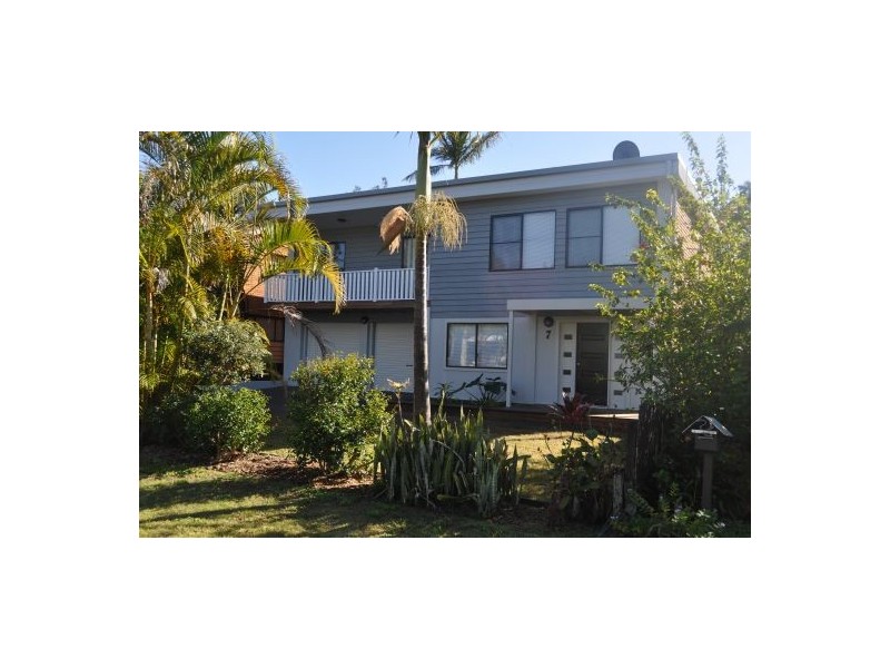 7 Fiddaman Road, Emerald Beach NSW 2456