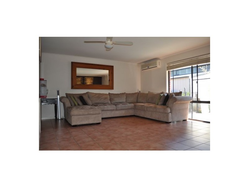 10 Topaz Drive, Emerald Beach NSW 2456
