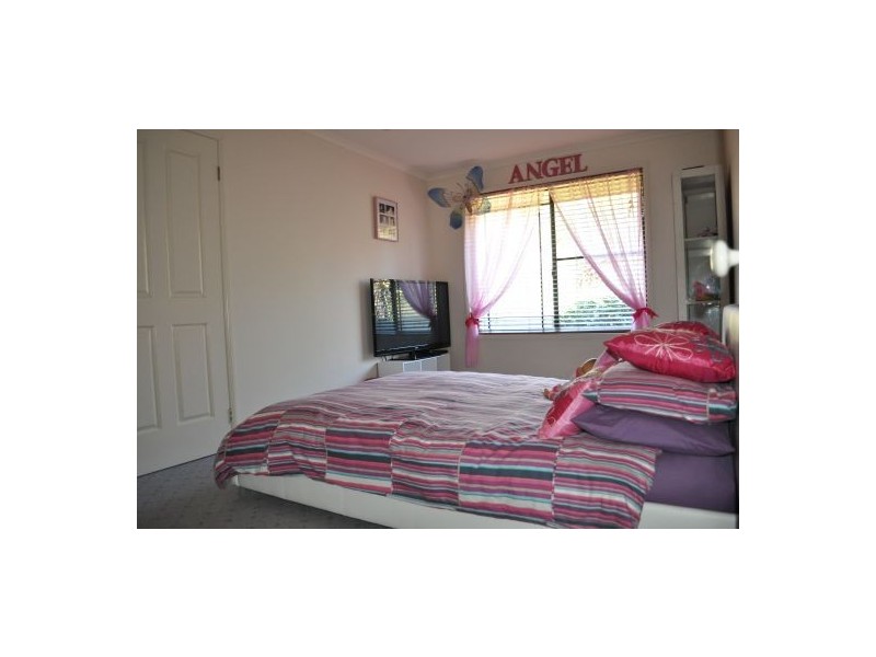 10 Topaz Drive, Emerald Beach NSW 2456