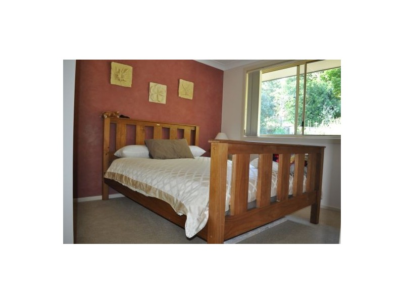 8 Nunga Street, Safety Beach NSW 2456