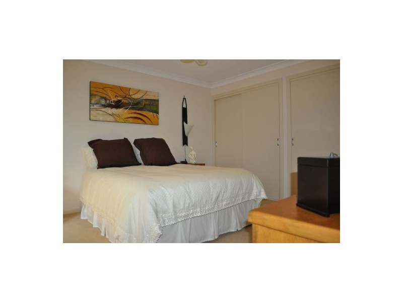 8 Nunga Street, Safety Beach NSW 2456