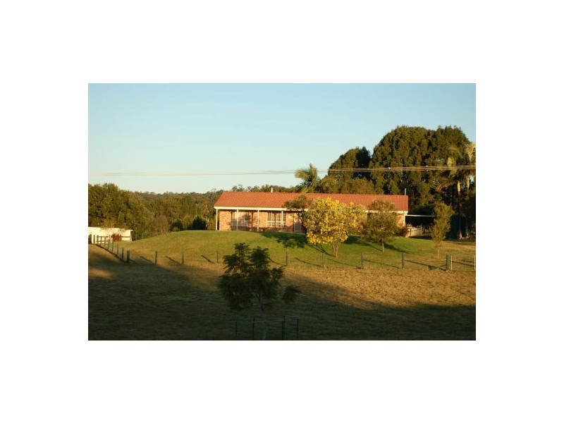 37 Hillview Drive, Congarinni North NSW 2447