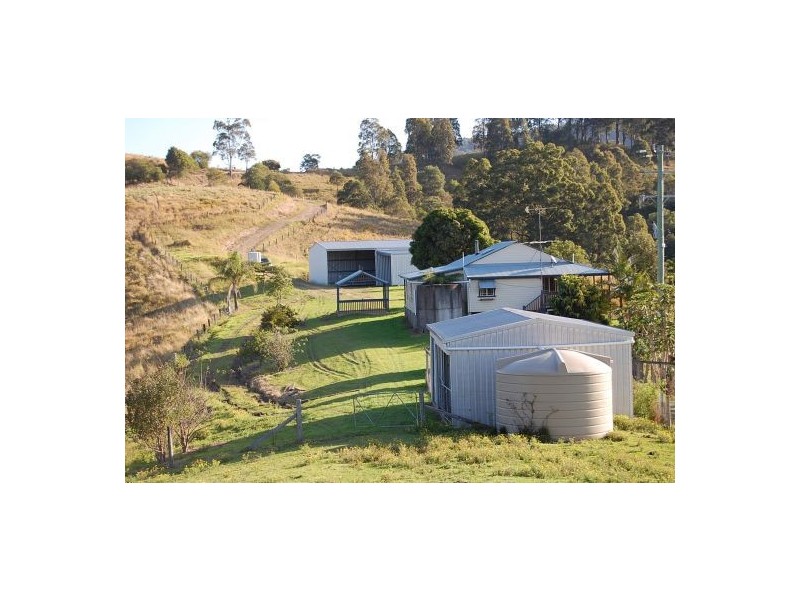 521 Greenhills Rd, Taylors Arm NSW 2447
