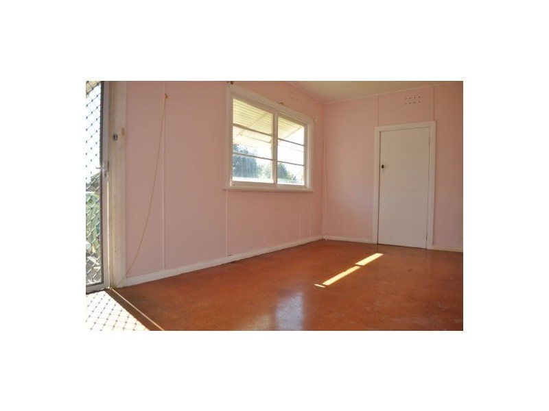 13 Trafalgar Street, Woolgoolga NSW 2456