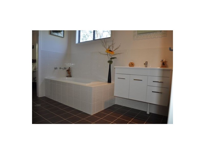 6 Strawberry Close, Woolgoolga NSW 2456