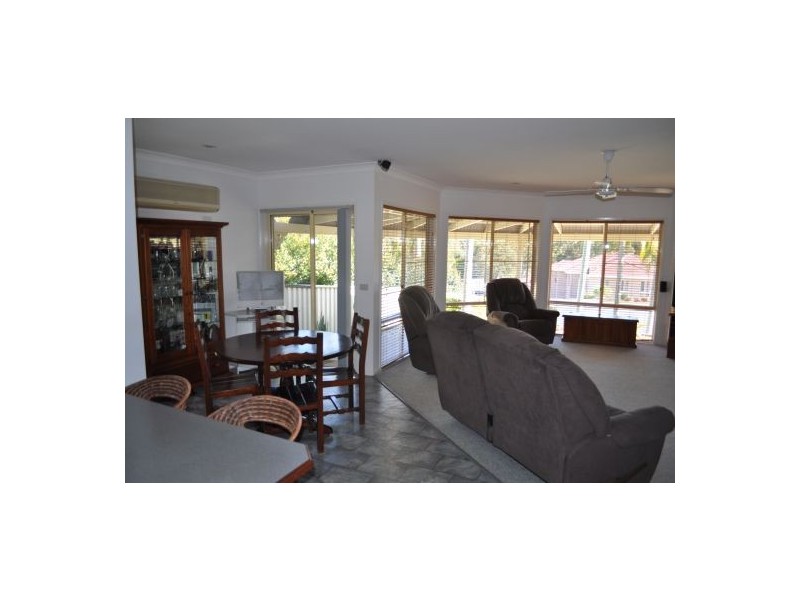 4 Amiee Place, Woolgoolga NSW 2456