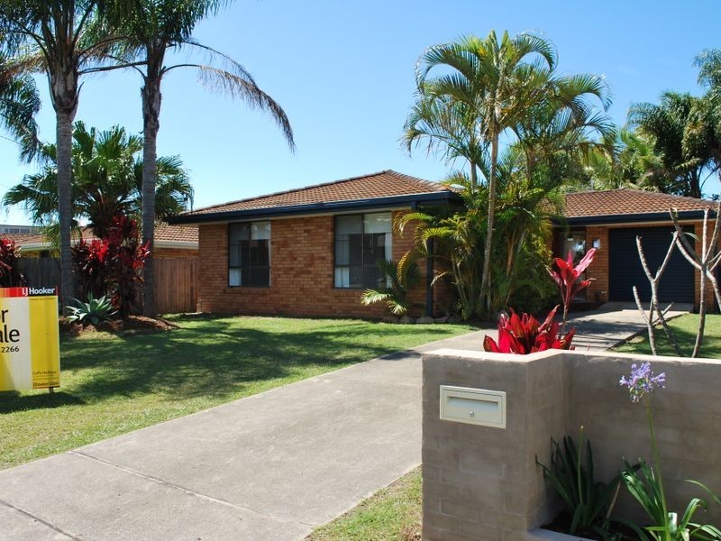 18 Karuah Avenue, Coffs Harbour NSW 2450