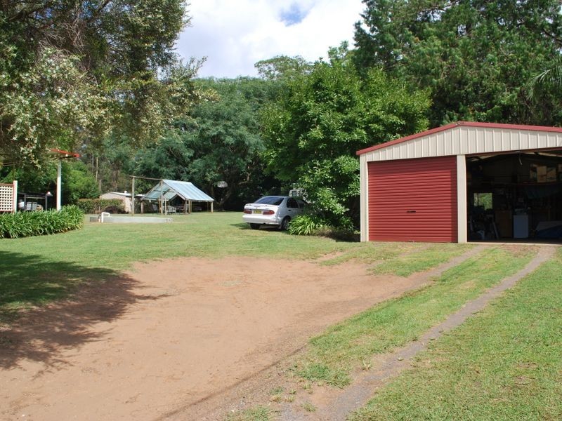 208 Braford Drive, Bonville NSW 2441
