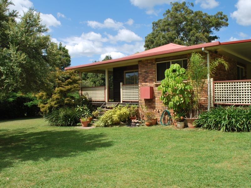 208 Braford Drive, Bonville NSW 2441