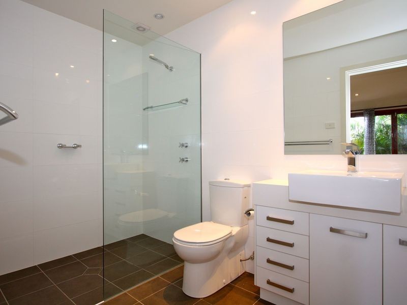 16 San Simeon Circuit, Sapphire Beach NSW 2450