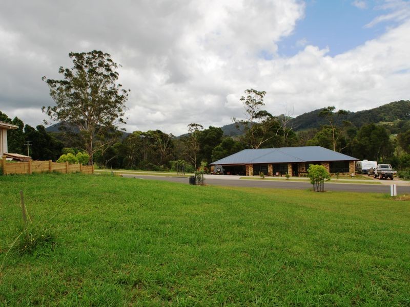 105 Highlander Drive, Coffs Harbour NSW 2450