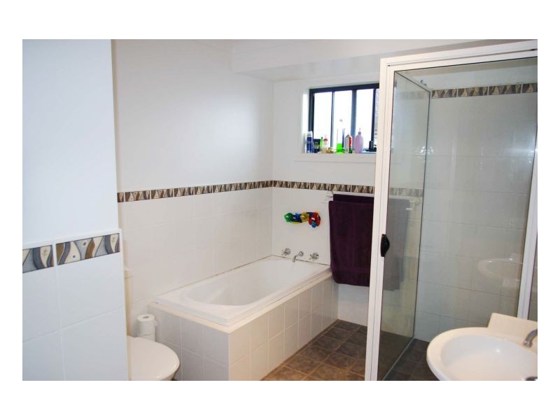 12 Bluehaven Drive, Old Bar NSW 2430