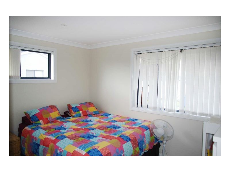 12 Bluehaven Drive, Old Bar NSW 2430
