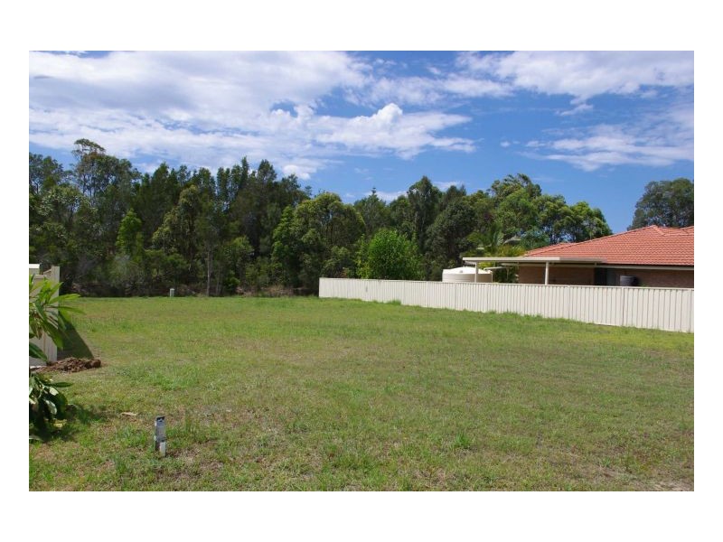 31 Ivy Crescent, Old Bar NSW 2430