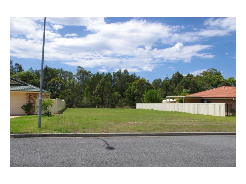 31 Ivy Crescent, Old Bar NSW 2430