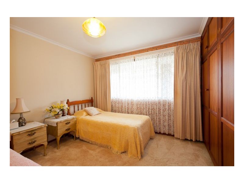 15 Casuarina Close, Old Bar NSW 2430