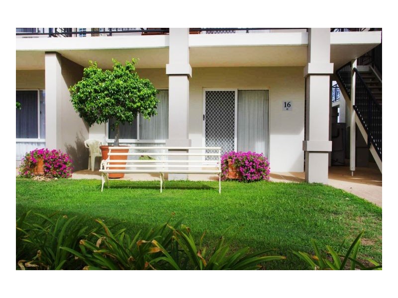 16/32 Lewis Street, Old Bar NSW 2430